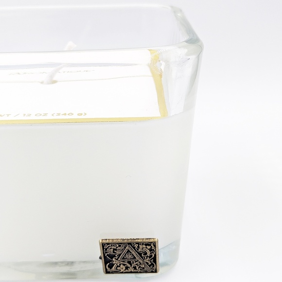 2 Aromatique White Teak & Moss Glass Cube Candles - Picture 5 of 6